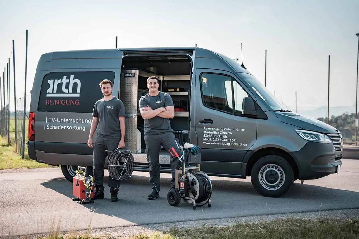 Einsatz der Rohrreinigung Ziebarth GmbH vor Ort